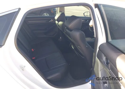 2022 Honda Accord Sport Se z USA, uszkodzony, nr VIN 1HGCV1F47NA044689